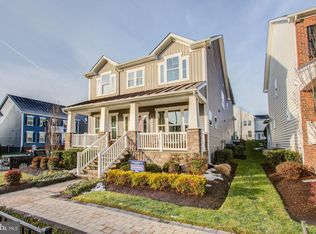 22100 Broadway Ave, Clarksburg, MD 20871