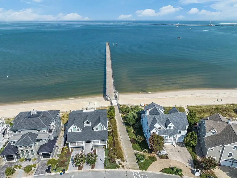 101 W Cape Shores Dr — Photo 44