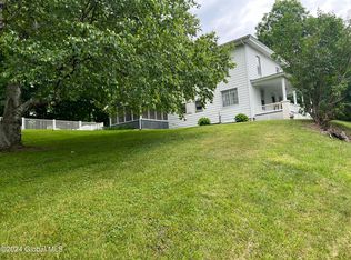 7 Dayton Hill Rd, Middle Granville, NY 12849