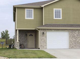 221 Kelly Ln, Saint George, KS 66535