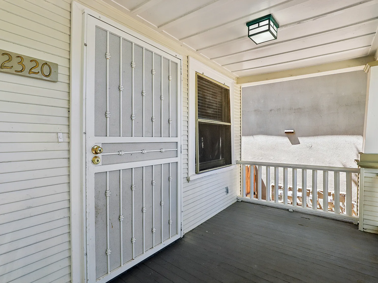2 bed, 910 sqft, $2,850 — Photo 3