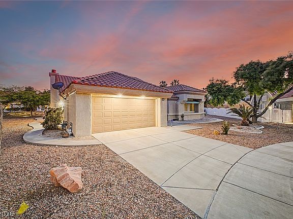 3rd image of 2813 Brianwood Ct