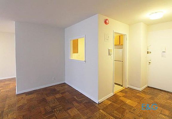 3rd image of 183-11 Hillside Ave #6O