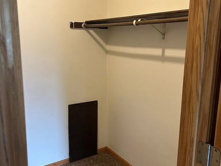 29 Alexander Ave — Photo 28
