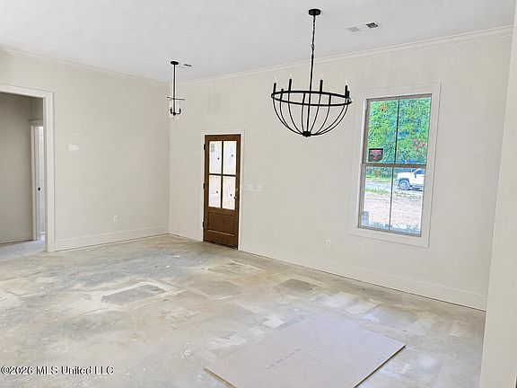 5th image of 213 Vernon Jones Ave