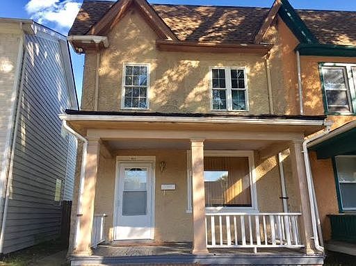 1st image of 1909 Rose Ave