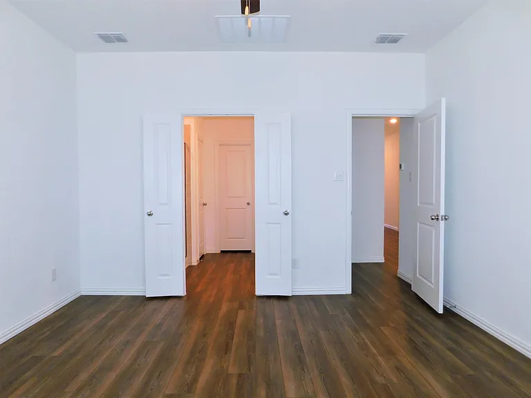 1624 Da Vinci Dr — Photo 13