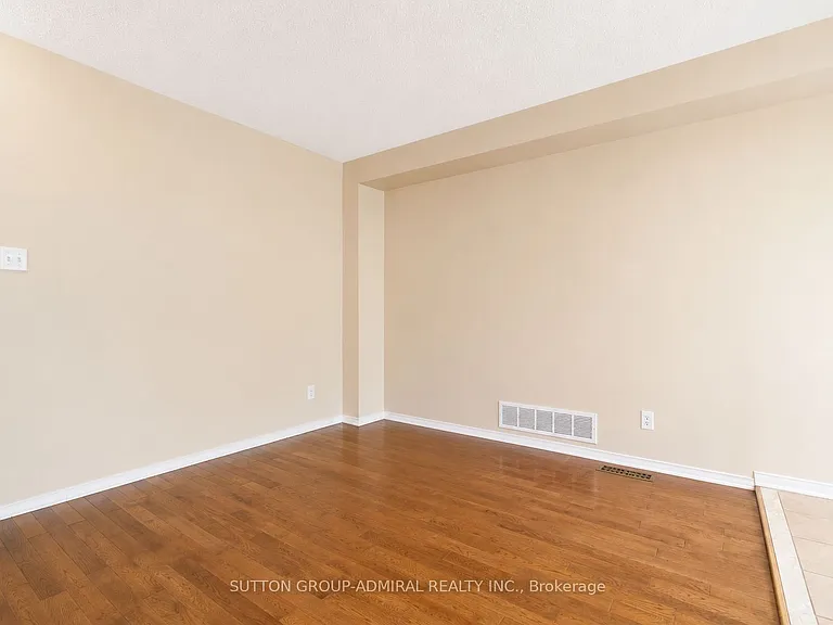 5530 Glen Erin Dr #176 — Photo 7