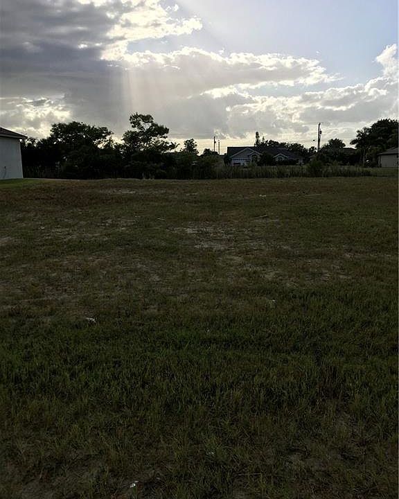 2nd image of 1328 SW 8th Pl