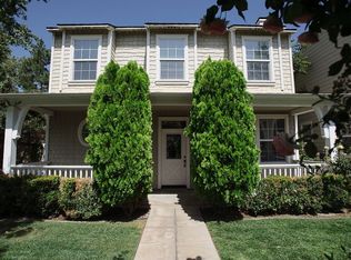 27018 Edgewater Ln, Santa Clarita, CA 91355