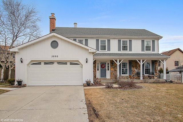 1st image of 3890 Moulin Ln