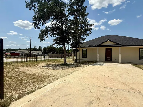 146 Buena Fortuna Rd, Elgin, TX 78621