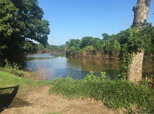 1423 Brannon Ln, Fort Gibson, OK 74434