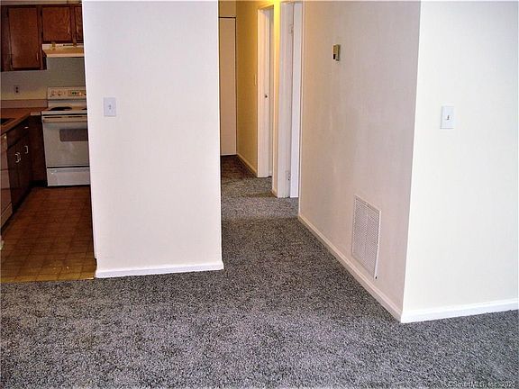 5th image of 30 Stevens St APT 312