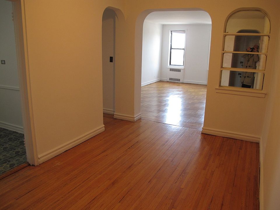 1st image of 4750 41st St APT 5B