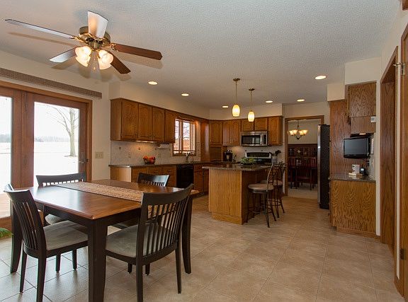 5th image of 3708 Panther Ln
