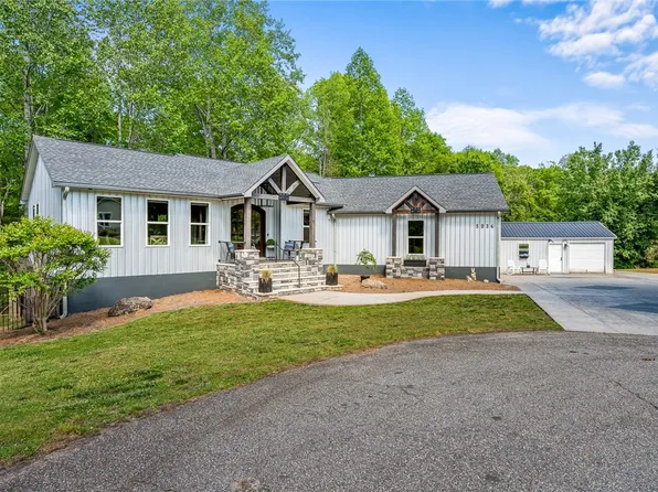5036 King Dr, Anderson, SC 29621