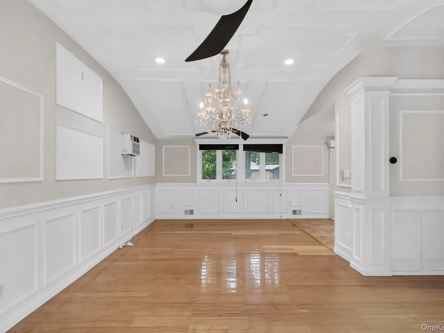 6 bed, 4.0 bath, 3000 sqft, $6,000 — Photo 3