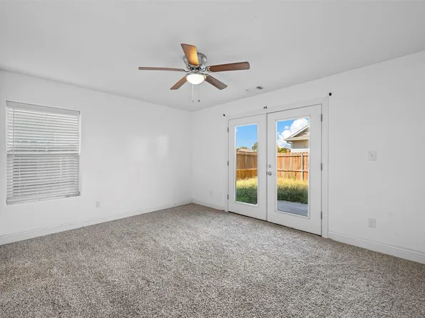 607 E Carter St, Sherman, TX