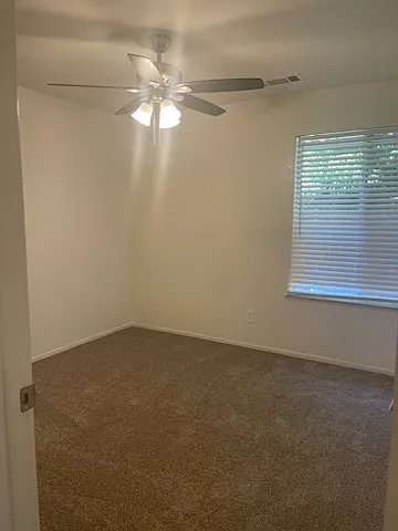 7066 N Thorne Ave — Photo 8
