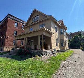 1509 11th Ave S, Minneapolis, MN, 55404