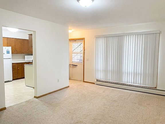 2nd image of 105 2nd Ave SW APT 5