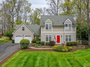 36 Cedar Grove Rd, Branchburg, NJ 08876