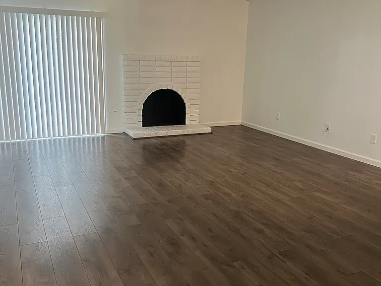 2700 La Palma Dr — Photo 9