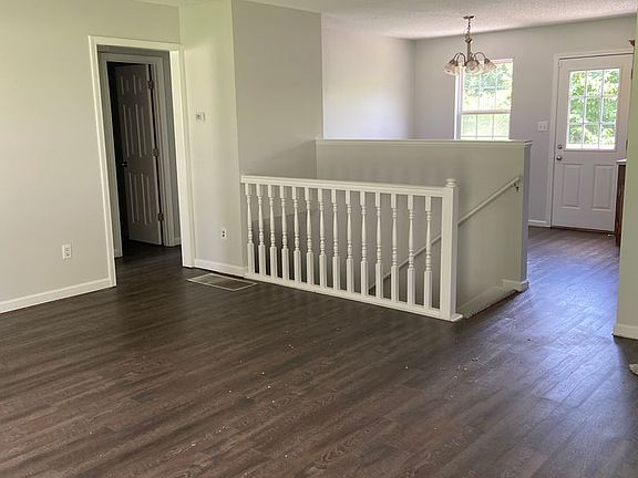 2nd image of 1566 Wilderness Ln