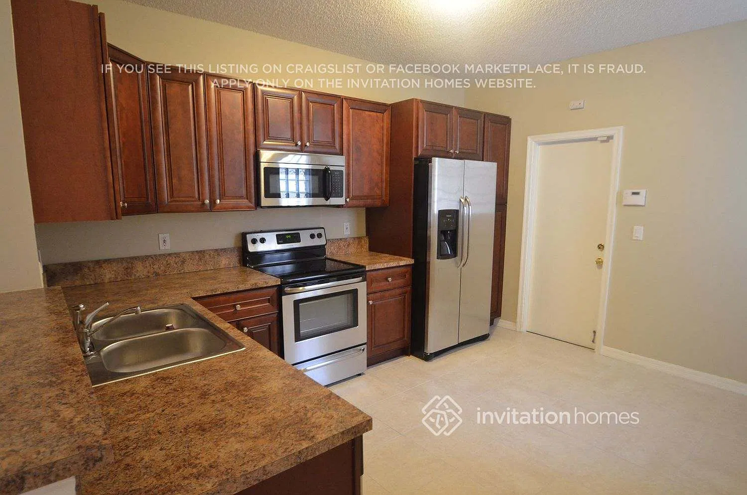 3944 San Simeon Ln Weston, FL 33331 — Photo 4