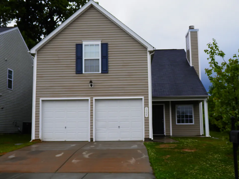 1335 Cricket Ridge Dr