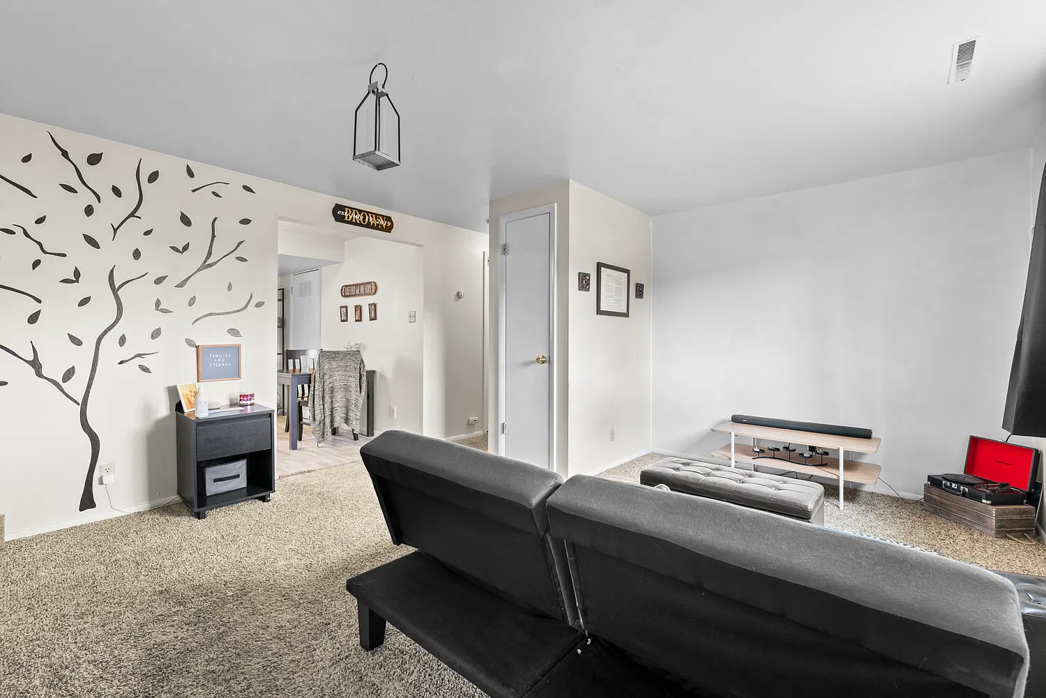 2 bed, 650 sqft, $1,195 — Photo 4