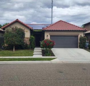 5855 E Eugenia Ave, Fresno, CA, 93727