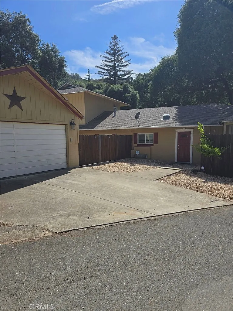 2 bed, 2.5 bath, 840 sqft, $1,850 — Photo 1