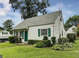114 Colburn Dr, Manassas Park, VA 20111