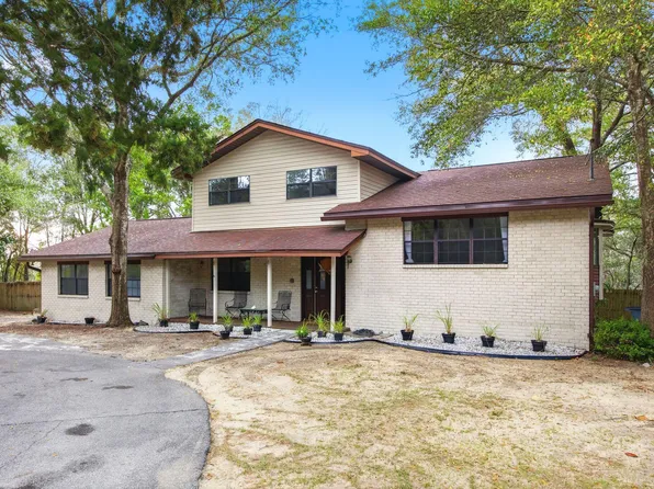 336 Virginia Ave, Valparaiso, FL 32580