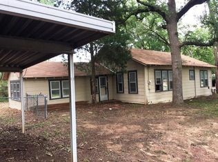 201 N 10th Ave, Teague, TX 75860