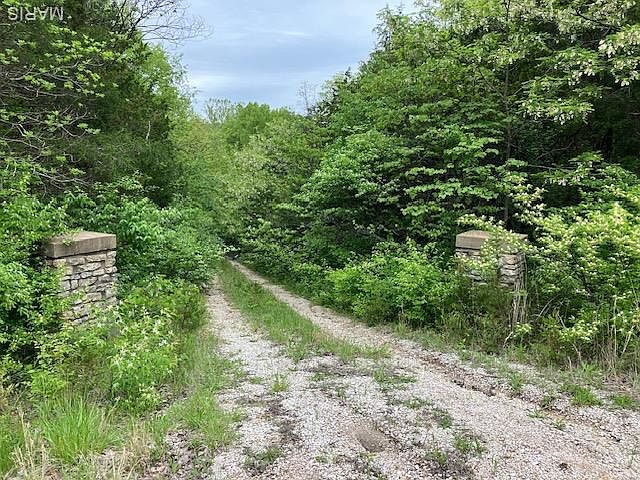 2nd image of 8903 State Route 30