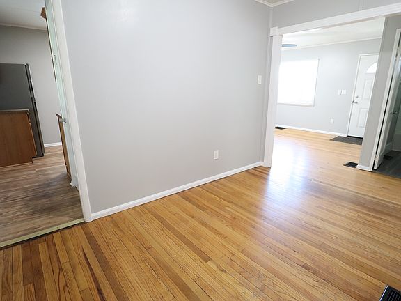5th image of 29 Cimarron Dr