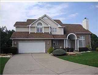 2nd image of 22 Saddlebrook Dr