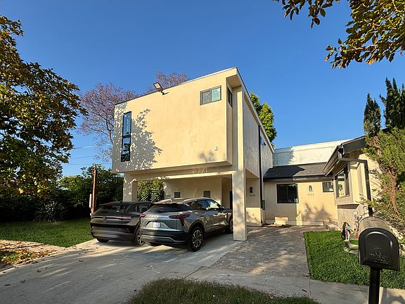 5th image of 5424 Garden Grove Ave