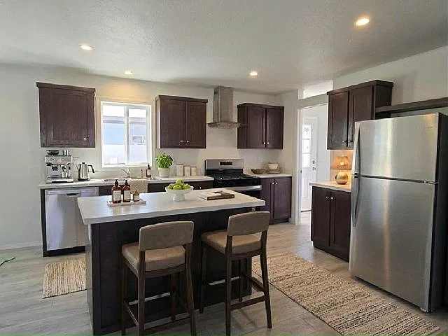 3 bed, 1568 sqft, $3,200 — Photo 2