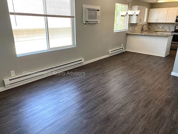 2nd image of 1134 E 500 S APT 3