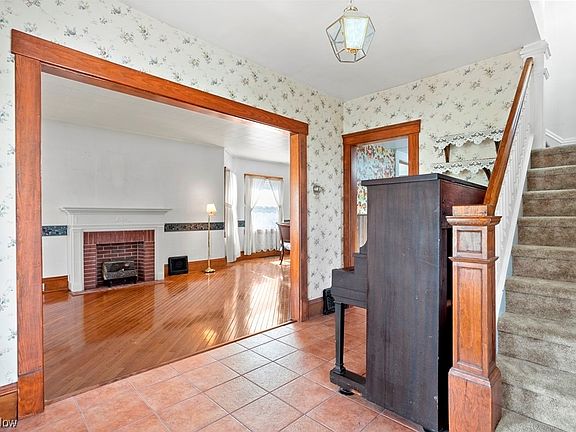 5th image of 226 Wooster St