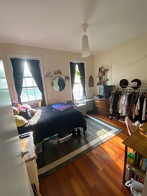 Rented by Nooklyn NYC LLC | media 1
