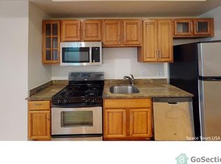 1702 17th St SE APT 2, Washington, DC 20020