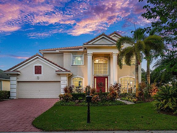 3rd image of 10290 NW 60th Pl #10290