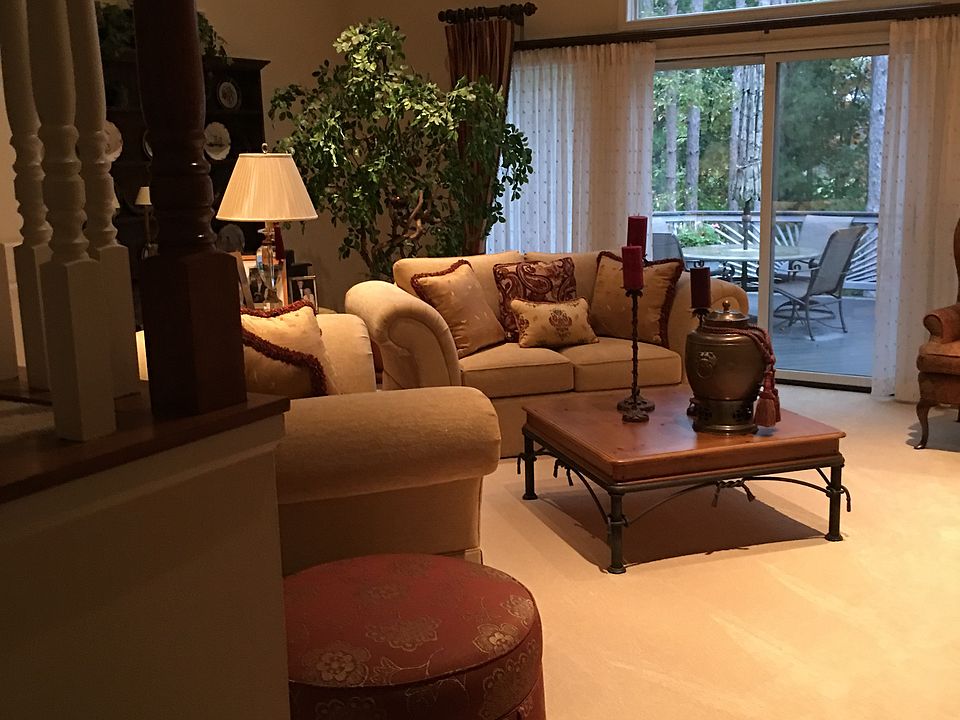 1st image of 222 Kirksway Ln