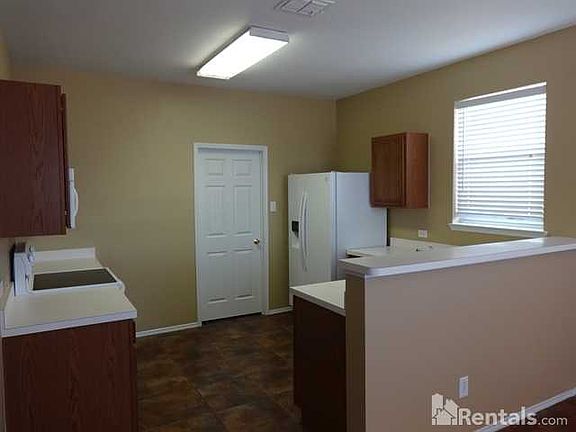 5th image of 11909 Brown Fox Dr