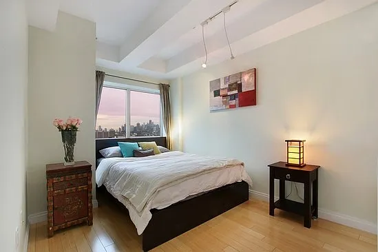 302 2nd St #7C — Photo 5